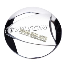 Ốp nắp bình xăng Thái Lan cho xe Triton